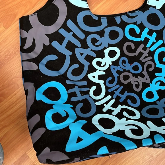 Robin Ruth Chicago Black and Blue Tote Travel Bag - Picture 2 of 5